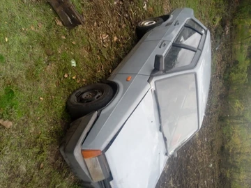 Авто ВАЗ 2109 2000 № 8186097