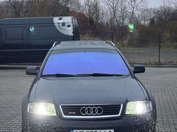 Авто Audi A6 Allroad 2002 № 8186158