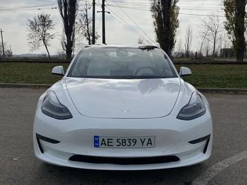 Авто Tesla Model 3 2021 № 8186165