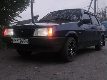 Авто ВАЗ 21099I 2002 № 8186439