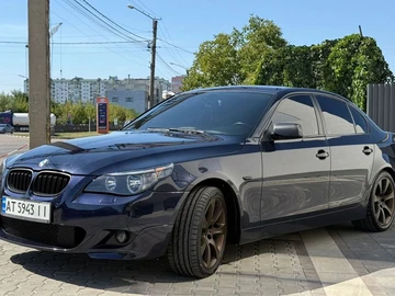 Авто BMW 5 Серия 2004 № 8186445