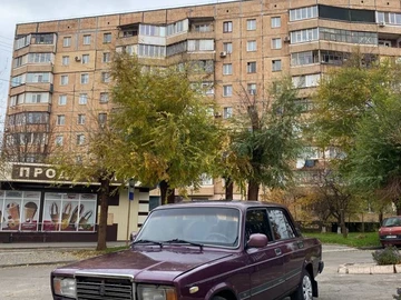 Авто ВАЗ 2107 1992 № 8186528