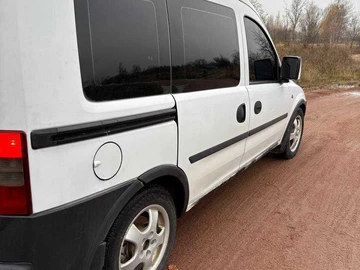 Авто Opel Combo 2005 № 8186583