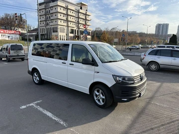 Авто Volkswagen Transporter 2018 № 8186676