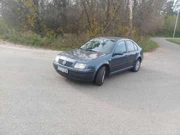 Авто Volkswagen Bora 2002 № 8186714