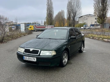 Авто Skoda Octavia 2002 № 8186819
