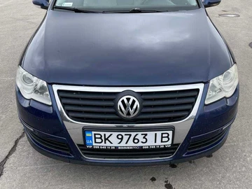 Авто Volkswagen Passat Variant 2005 № 8186874