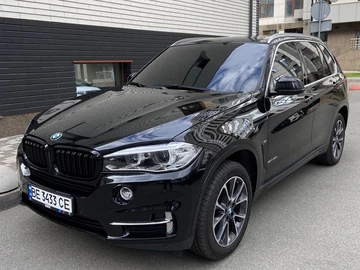 Авто BMW X5 2017 № 8186902