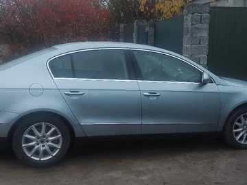 Авто Volkswagen Passat Sedan 2005 № 8187107
