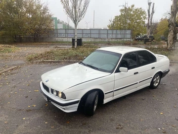 Авто BMW 5 Серия 1992 № 8187139