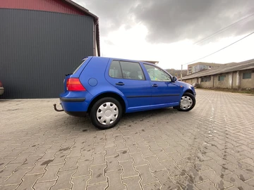 Авто Volkswagen Golf 1997 № 8187153