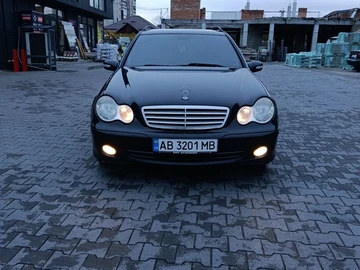 Авто Mercedes 220 2005 № 8187240