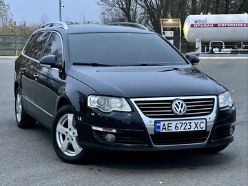 Авто Volkswagen Passat Variant 2006 № 8187374