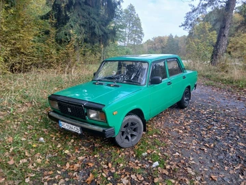 Авто ВАЗ 2107 1989 № 8187380