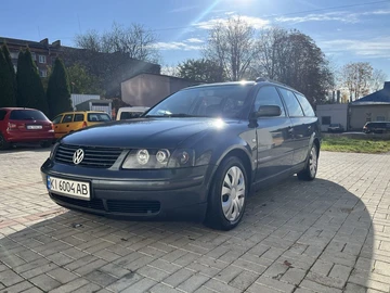 Авто Volkswagen Passat Variant 2000 № 8187383