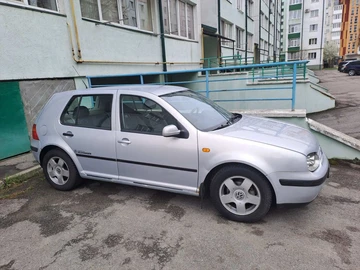 Авто Volkswagen Golf 1998 № 8187418