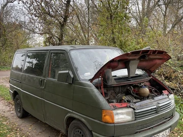 Авто Volkswagen Transporter 1994 № 8187442