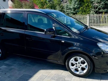 Авто Opel Zafira 2010 № 8187496