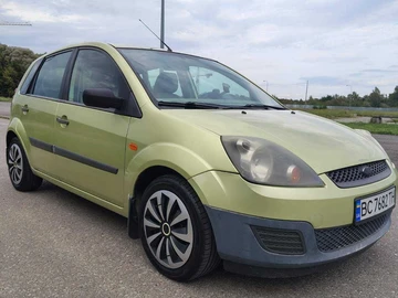 Авто Ford Fiesta 2007 № 8187561