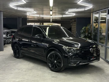 Авто Volkswagen Touareg 2018 № 8187693