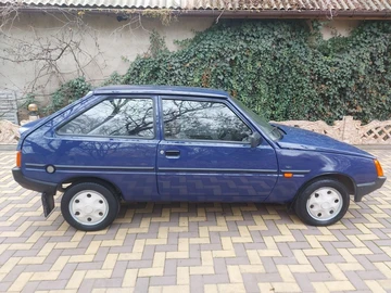 Авто ЗАЗ 1102 2001 № 8187789