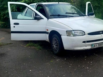 Авто Ford Escort 1998 № 8187802