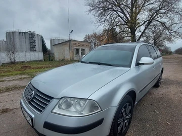 Авто Volkswagen Passat Variant 2004 № 8187838