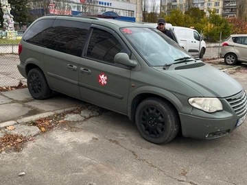 Авто Chrysler Voyager 2007 № 8187845