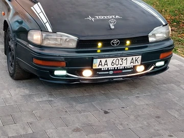 Авто Toyota Camry 1993 № 8188078