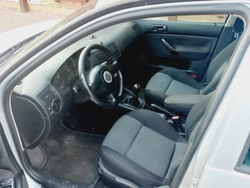 Авто Volkswagen Golf 2003 № 8188086