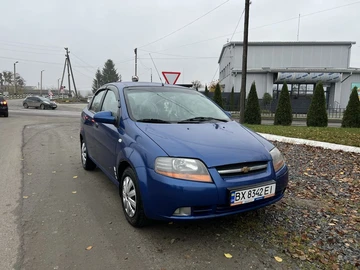 Авто Chevrolet Aveo 2005 № 8188103