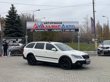 Авто Skoda Octavia Scout 2012 № 8188110