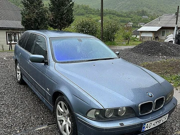 Авто BMW 5 Серия 2002 № 8188111