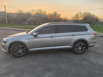 Авто Volkswagen Passat Variant 2017 № 8188112