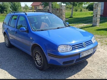 Авто Volkswagen Golf 2001 № 8188129
