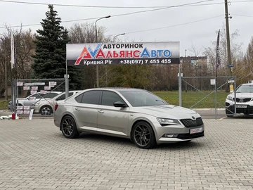 Авто Skoda Superb 2017 № 8188137