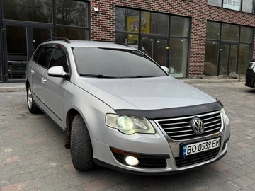 Авто Volkswagen Passat Variant 2010 № 8188287