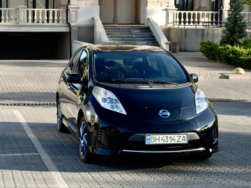 Авто Nissan Leaf 2014 № 8188296