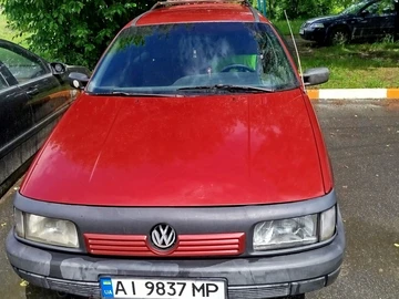 Авто Volkswagen Passat Variant 1989 № 8188365