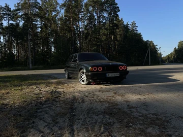 Авто BMW 5 Серия 1996 № 8188369