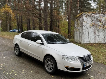 Авто Volkswagen Passat Sedan 2010 № 8188377