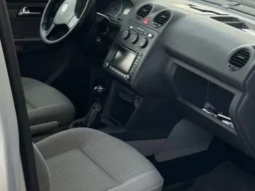Авто Volkswagen Caddy 2008 № 8188546