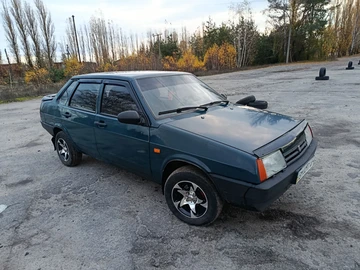 Авто ВАЗ 21099I 2004 № 8188678