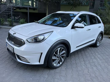 Авто KIA Niro 2017 № 8188827