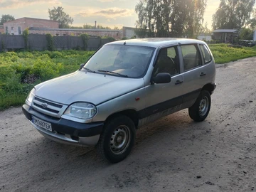 Авто Chevrolet Niva 2005 № 8188976