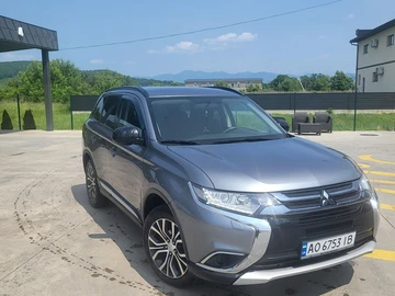 Авто Mitsubishi Outlander 2018 № 8188995