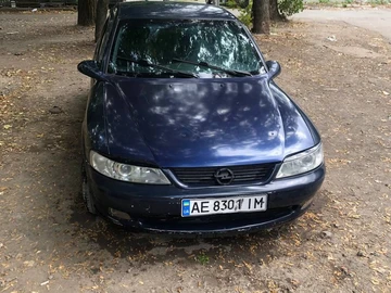 Авто Opel Vectra 1996 № 8188999