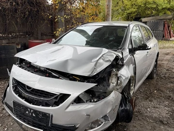 Авто Opel Astra 2011 № 8189026