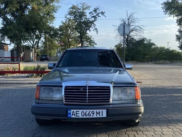 Авто Mercedes 300 1993 № 8189207