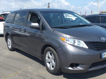 Авто Toyota Sienna 2014 № 8189225